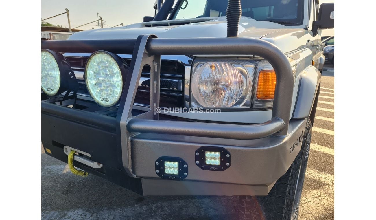 Toyota Land Cruiser Pick Up Double cabin