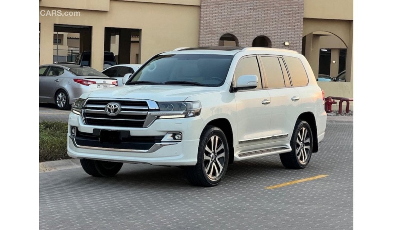 Toyota Land Cruiser Toyota Land Cruiser 2019 GXR v6 full option