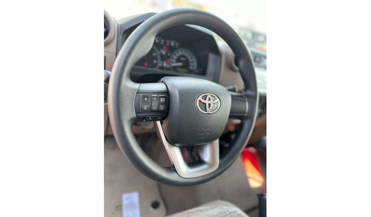 تويوتا لاند كروزر هارد توب Toyota Land Cruiser LC76 4.5L Diesel Model 2024