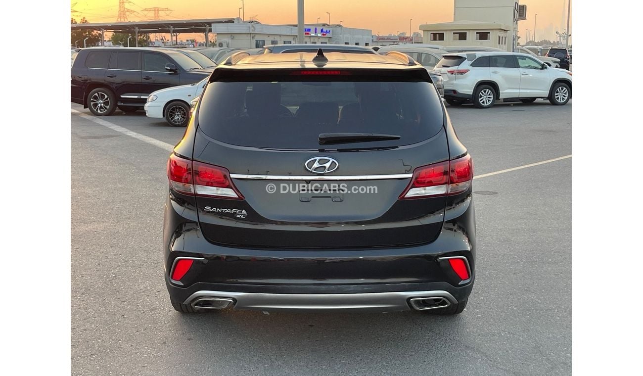 Hyundai Grand Santa Fe 2019 HYUNDAI SANTAFE GRAND 7SEATER IMPORTED FROM USA