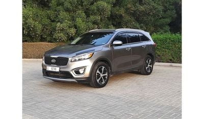 Kia Sorento Base 2.4L FWD Kia Sorrento 2016 V4  7 seater full automatic