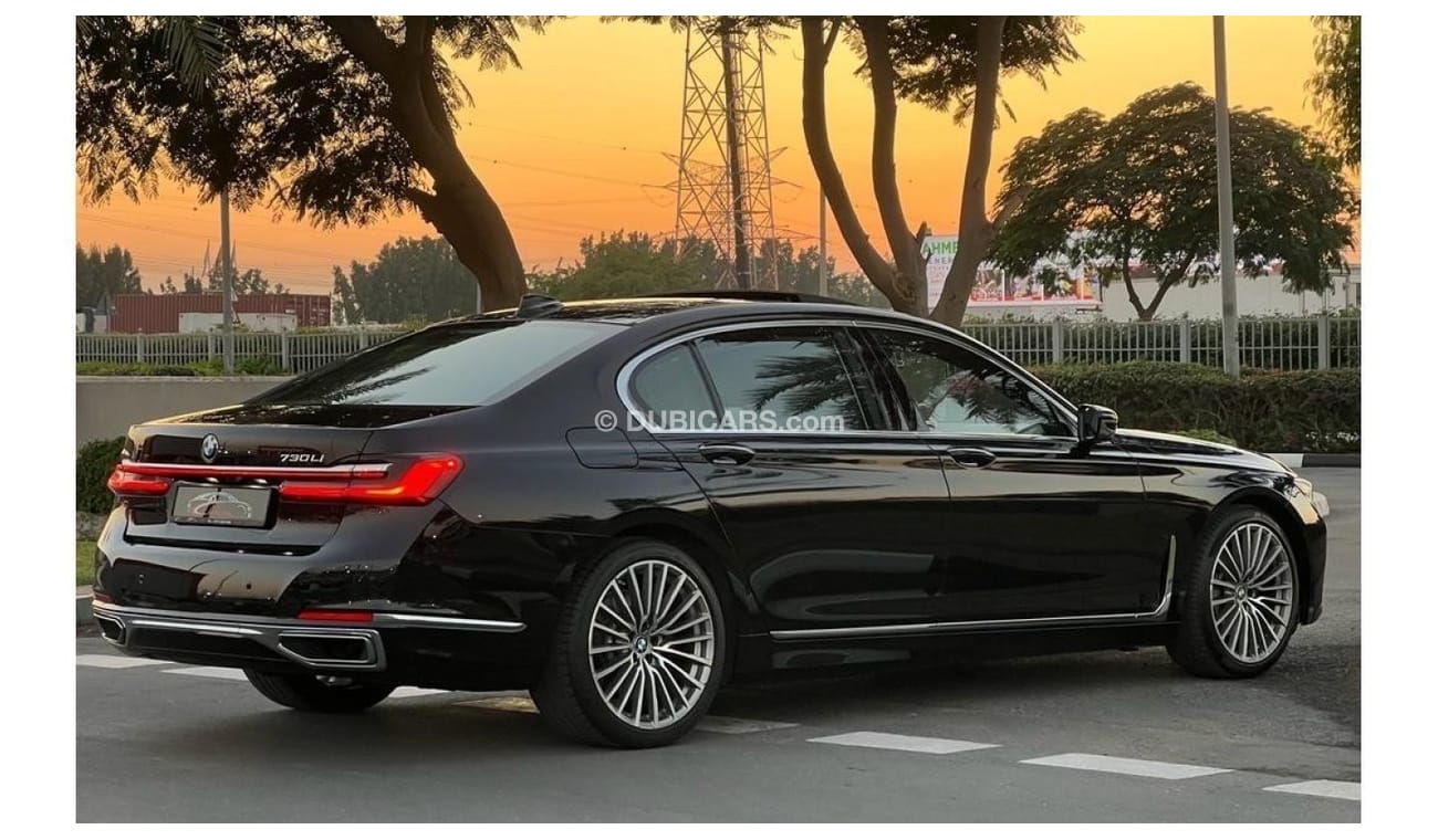 BMW 730Li Luxury M Sport Package BMW 730LI M PACKAGE 2022 GCC EXCLUSIVE WITH RADAR TOP OF RANGE UNDER WARRANTY