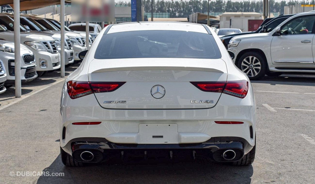 Mercedes-Benz CLA 45 AMG 4 Matic