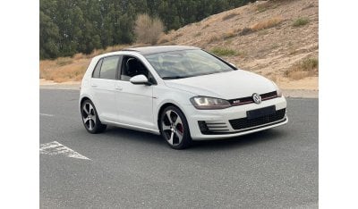 فولكس واجن جولف GTI