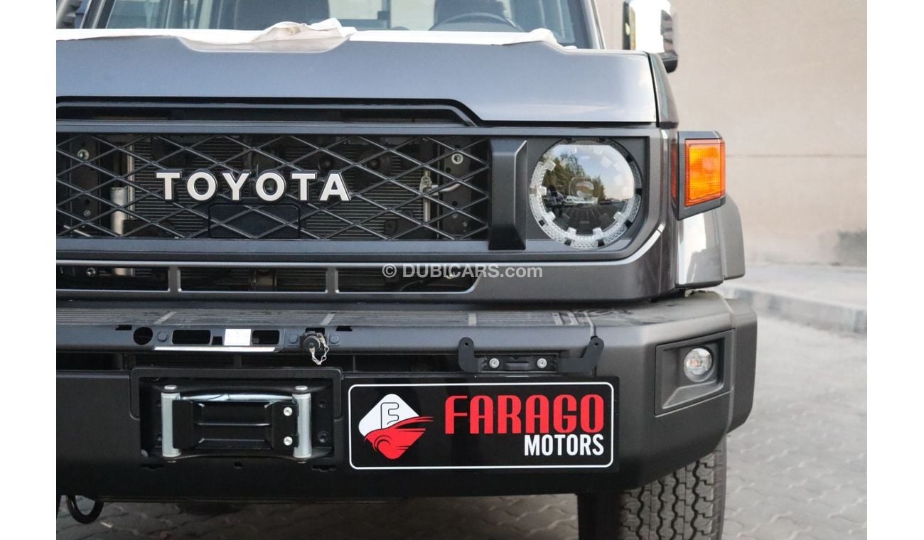 Toyota Land Cruiser Pick Up LAND CRUISER GRJ 79 4.0 V6 AUTOMATIC FULL OPTION **التصدير فقط خارج الخليج** **EXPORT ONLY