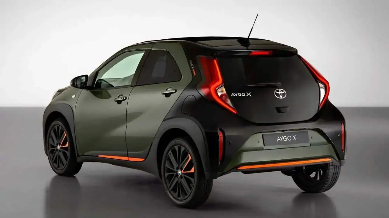 Toyota Aygo exterior - Rear Right Angled