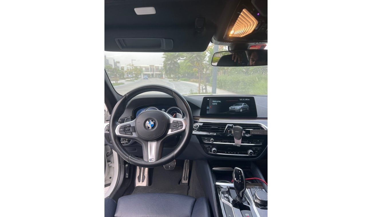 BMW 520i M package