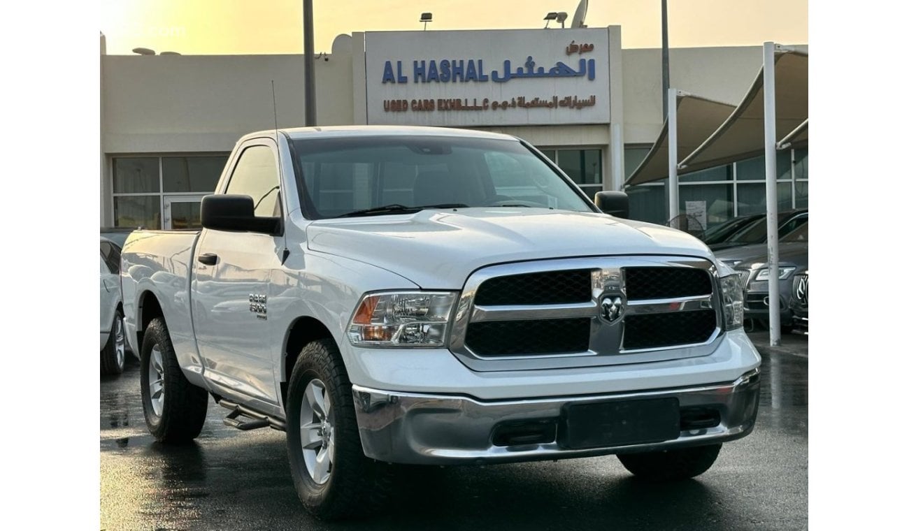 دودج رام فان Dodge Ram 1500 Classic_GCC_2020_Excellent Condition _Full option