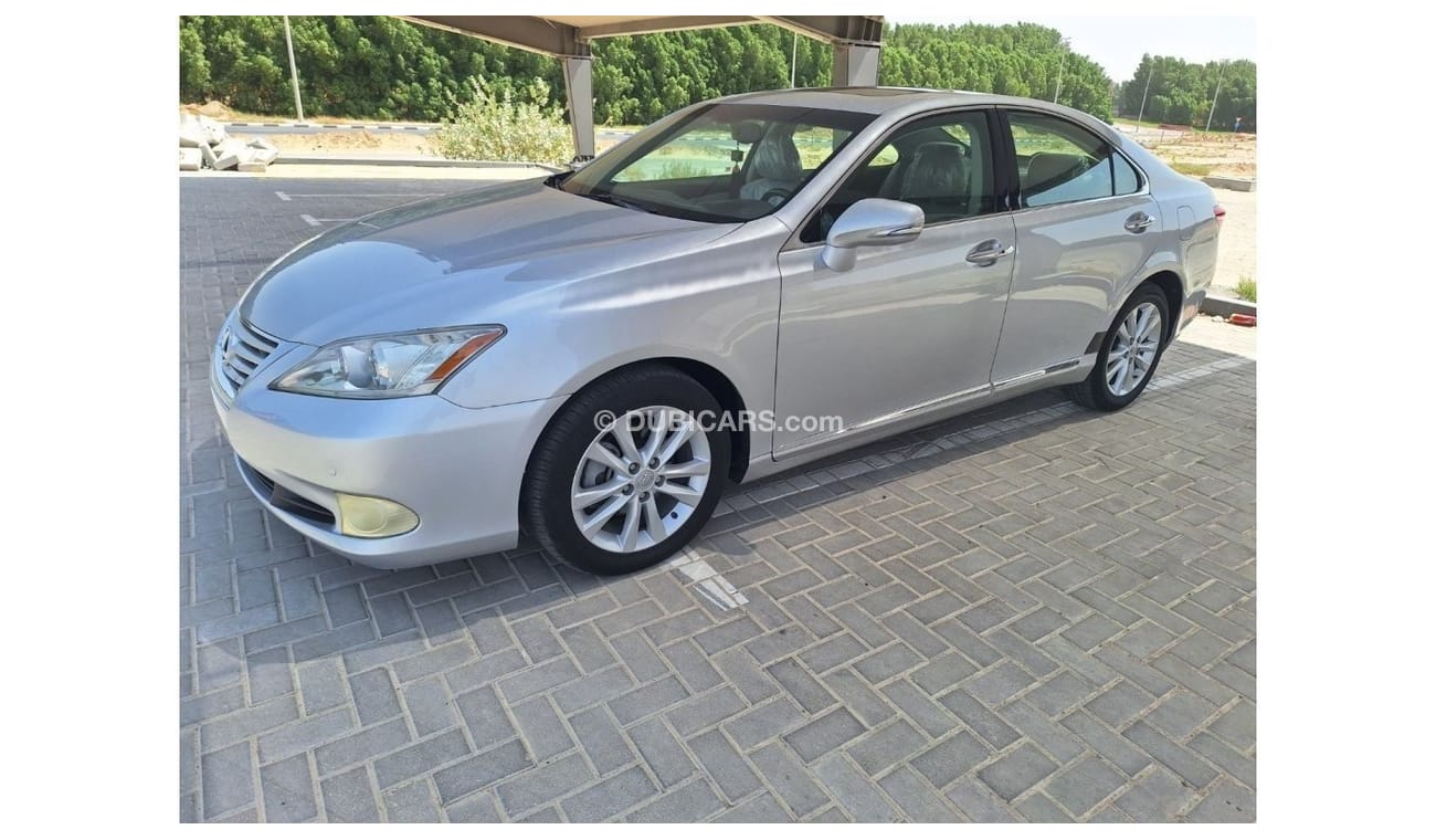 لكزس ES 350 Lexus Es 350 full option USA good condition no accident