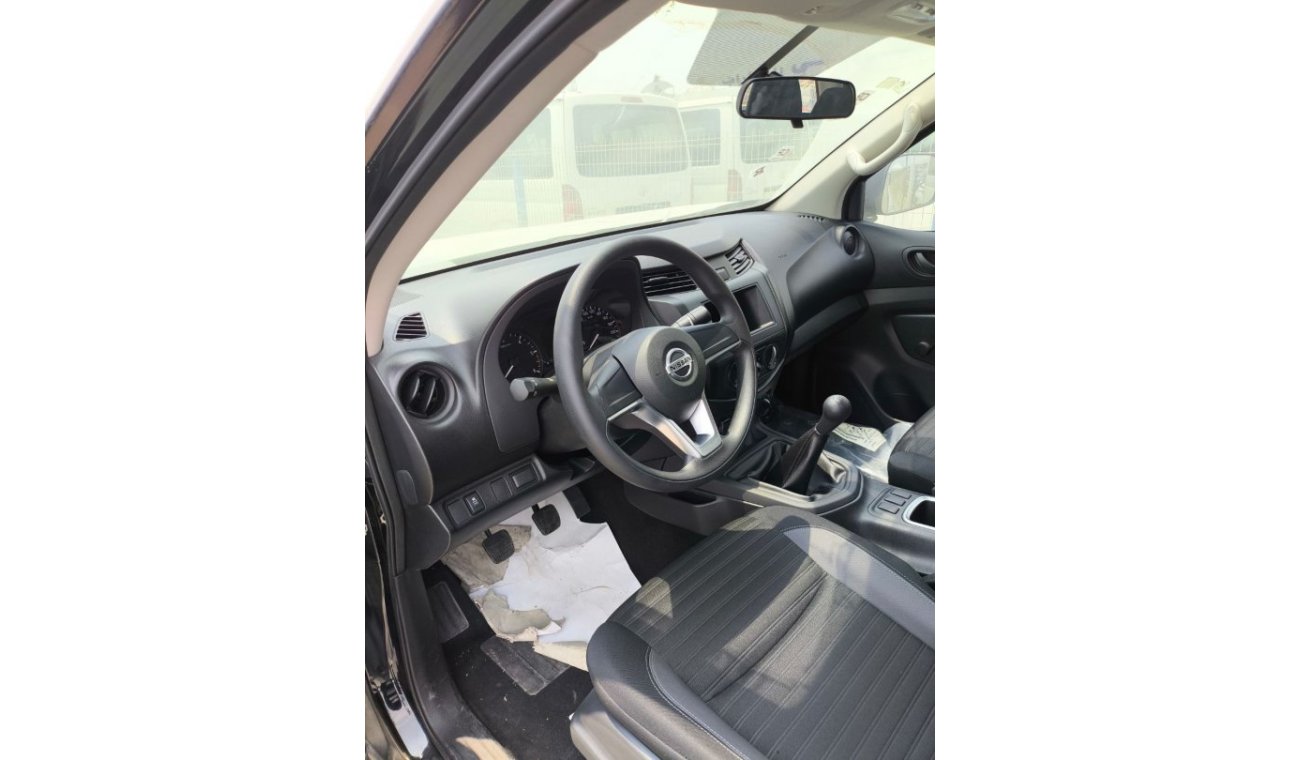 نيسان نافارا Nissan/Navara/NAV02 D23 2.5D XE 4X4 DC PLUS Mt