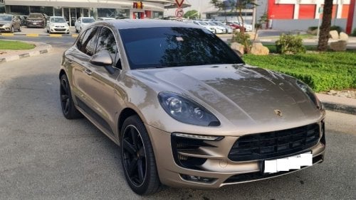 Porsche Macan S