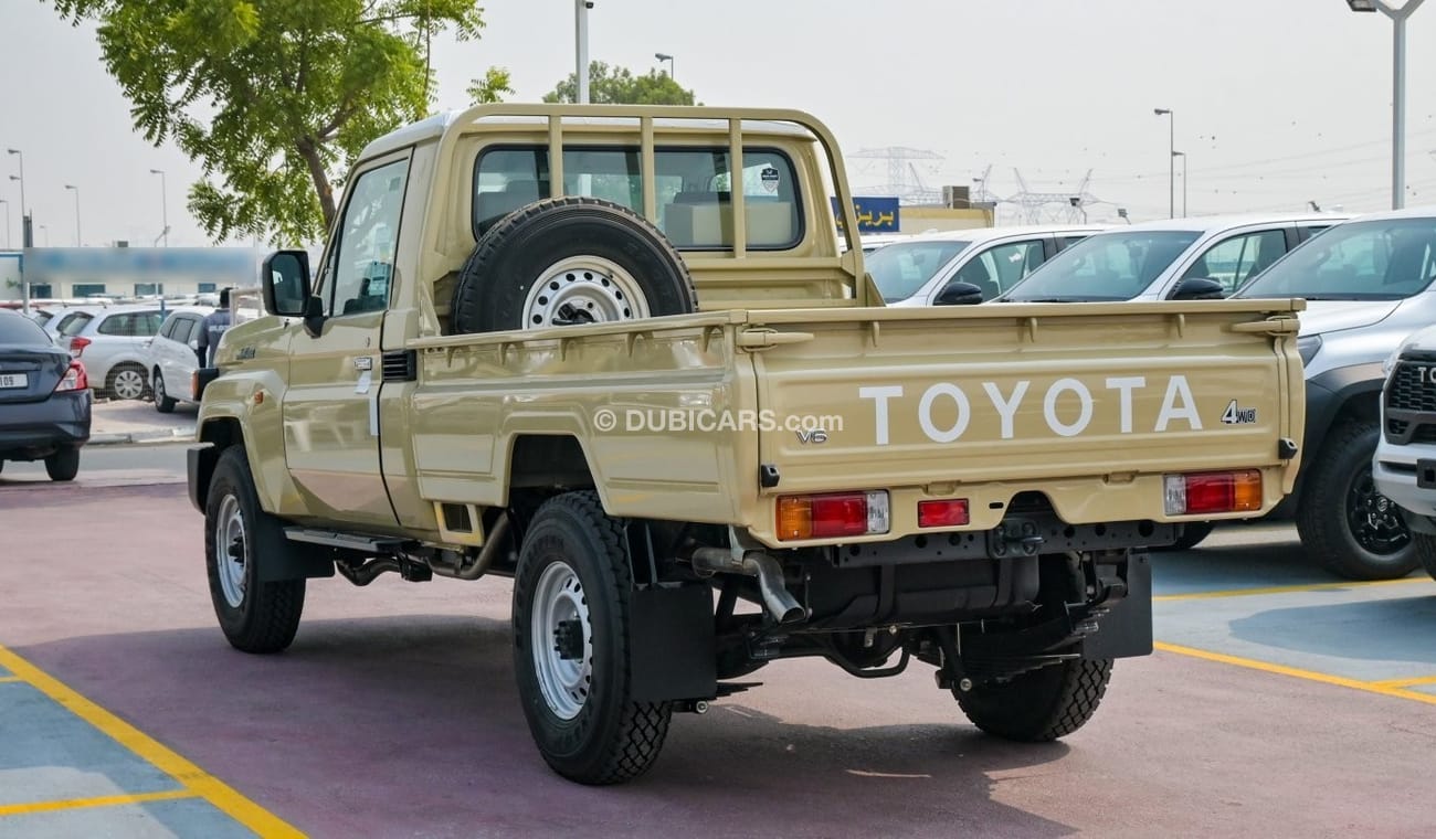 تويوتا لاند كروزر بيك آب 4.0L