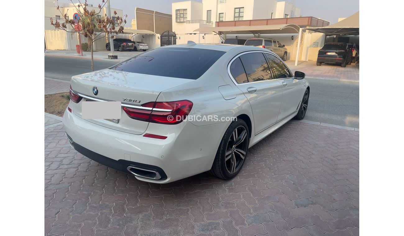 بي أم دبليو 730Li