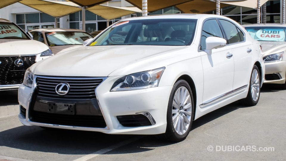 Lexus LS 460 for sale: AED 100,000. White, 2013