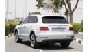 Bentley Bentayga 2017 - GCC - FULL SERVICE HISTORY IN PERFECT CONDITION