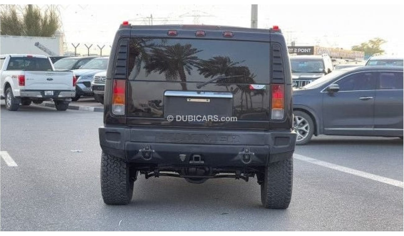 Hummer H2 HUMMER H2 | 2010 | 6000CC | Japan Specs | Sunroof | AT | 4-Wheel Drive | LHD