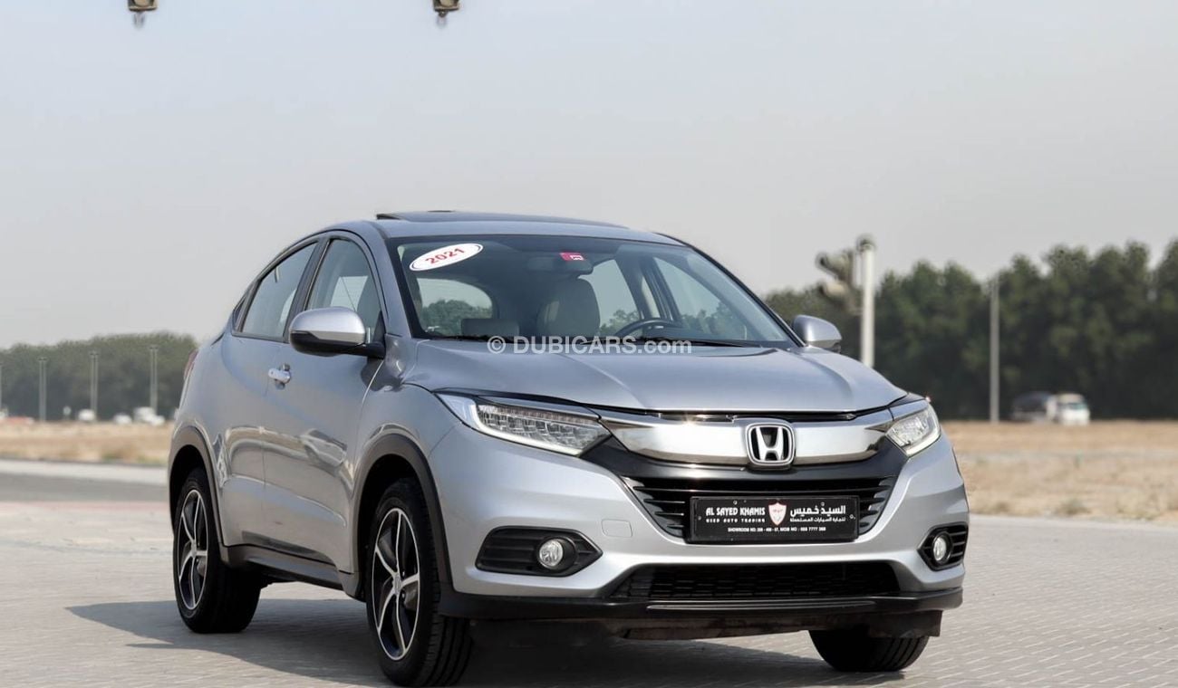 هوندا HRV LX 1.5L Honda HRV 1.8L 2021 GCC accident free in excellent condition 1175 P.M