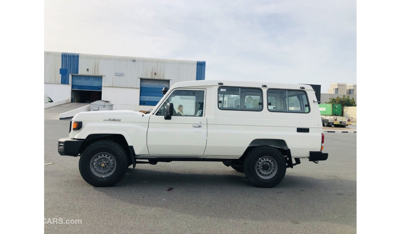 Toyota Land Cruiser Hard Top 78 4.2L Diesel 2024YM