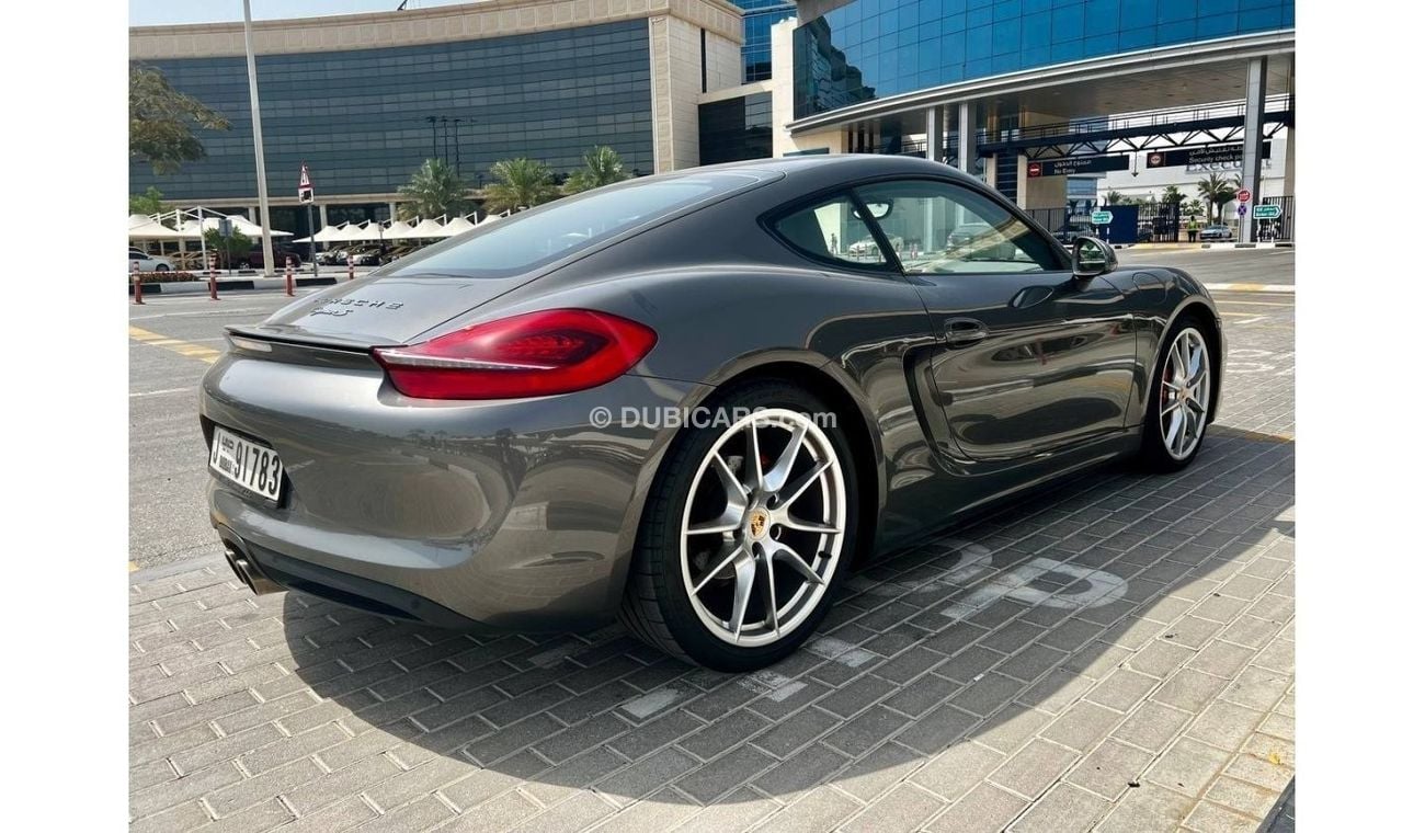 Porsche 718 Cayman Porsche Cayman S (981)  2014 | 86.000km | This particular car was purchased new in UAE, GCC specific