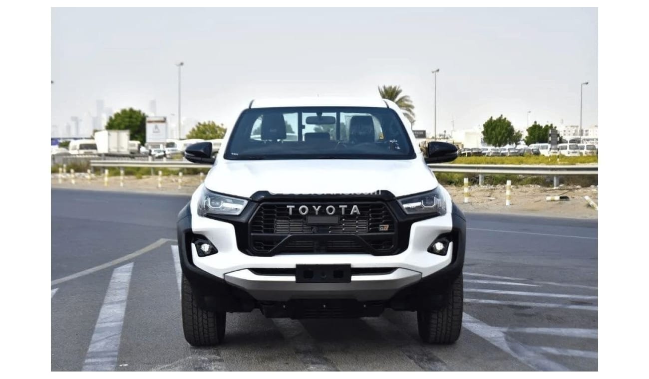 تويوتا هيلوكس Toyota Hilux GR Sport 2.8L DIESEL V6 A/T 2024