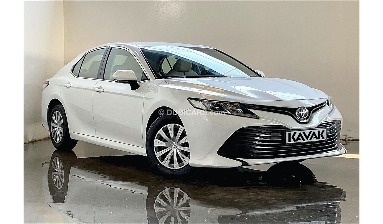 Used Toyota Camry S 2019 for sale in Dubai - 549940