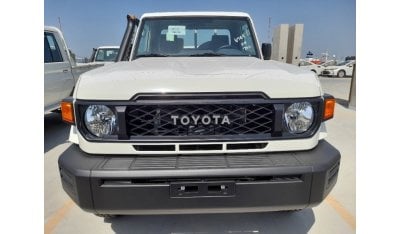 Toyota Land Cruiser Pick Up