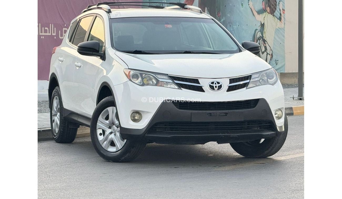 Toyota RAV4 EX 2.5L In excellent condition and requires no expenses