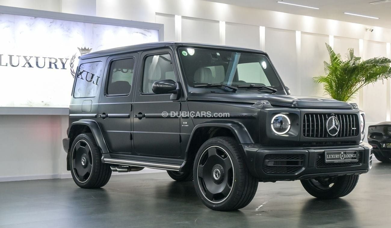 مرسيدس بنز G 63 AMG MERCEDES-BENZ G63 AMG BITURBO  DOUBLE NIGHT PACKAGE, MAYBACH WHEELS, FULL CARBON. IN EXCELLENT CONDI