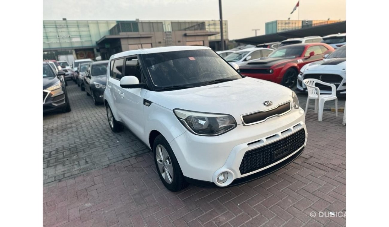 Kia Soul Kia soul 2017 gcc 1600 cc