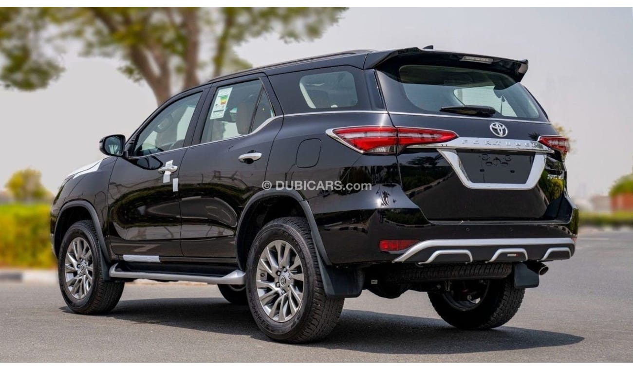 تويوتا فورتونر Toyota Fortuner 4.0L Petrol 2024