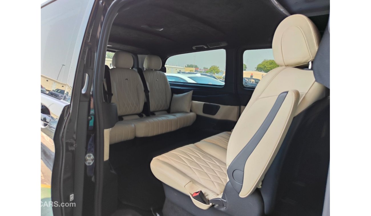 مرسيدس بنز V 250 AED 3,400 P.M | 2021 MERCEDES BENZ V250 VIP FALCON EDITION V LINE | PREMIUM WARRANTY | 8 SEATS | GCC