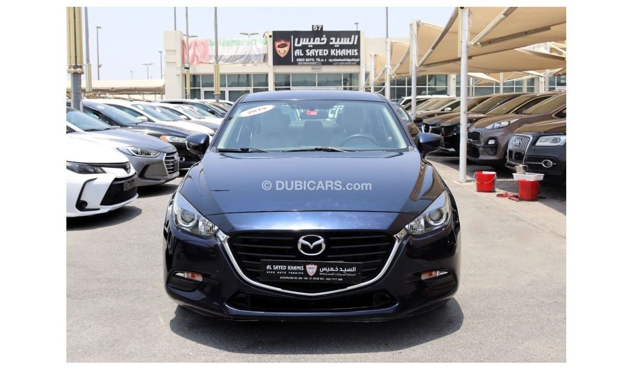 Mazda 3 Comfort Plus ACCIDENTS FREE - GCC - MID OPTION - PERFECT CONDITION INSIDE OUT