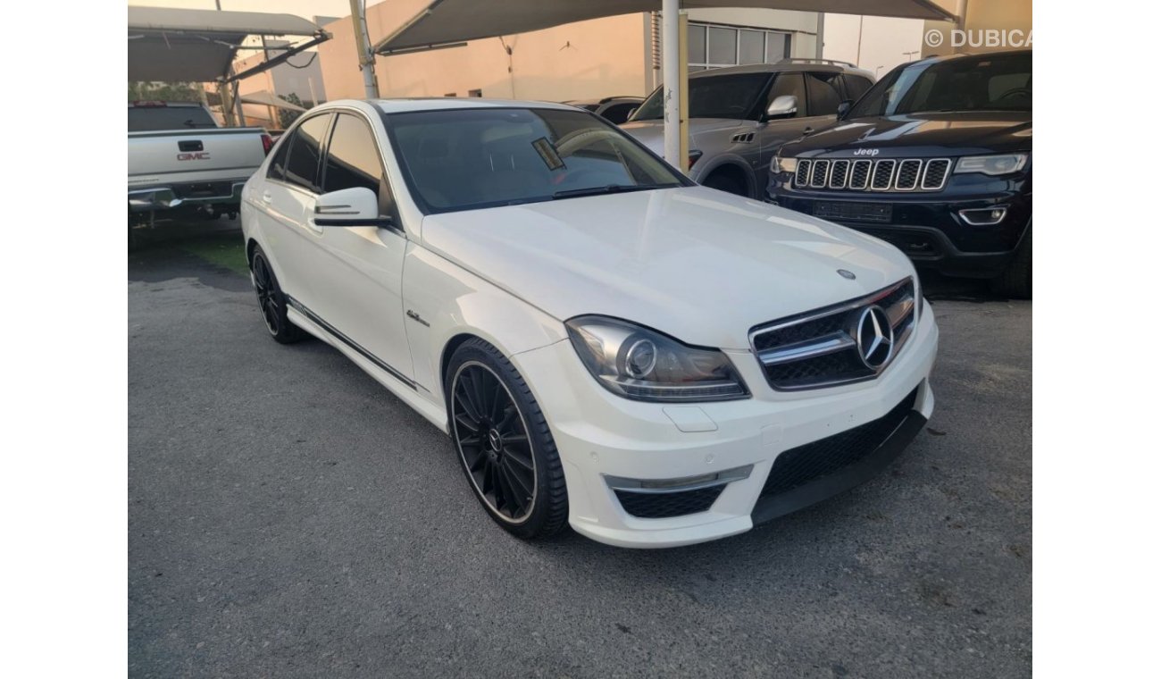 مرسيدس بنز C 300 Std