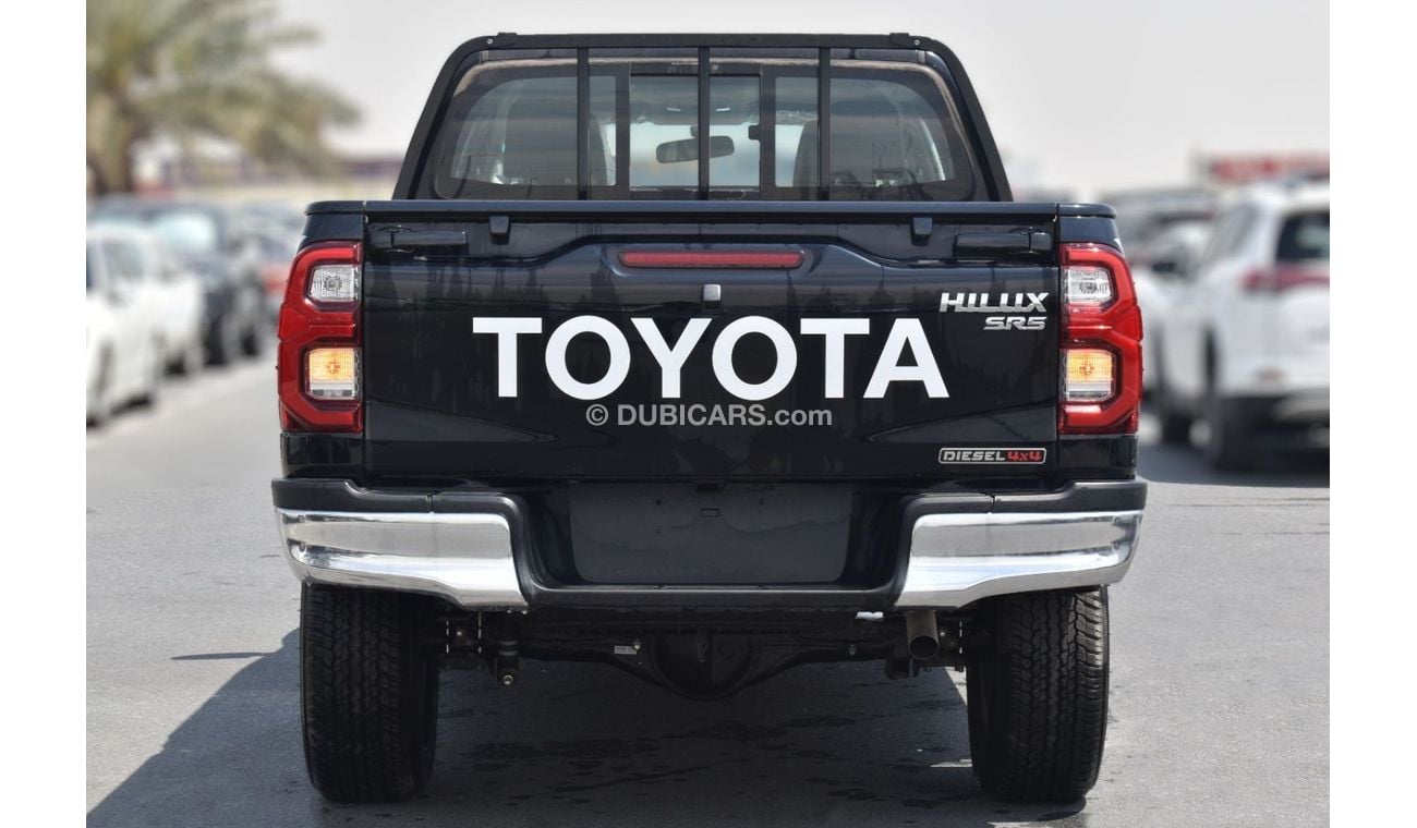 تويوتا هيلوكس Toyota hilux 2.4L diesel Sr5 M/T MY2024 FOR export only