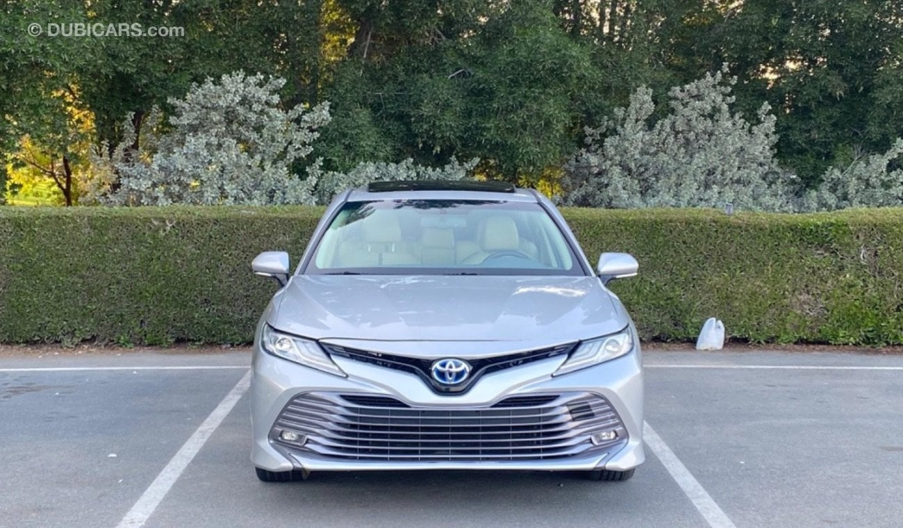 Toyota Camry LE Hybrid ‏ Export only