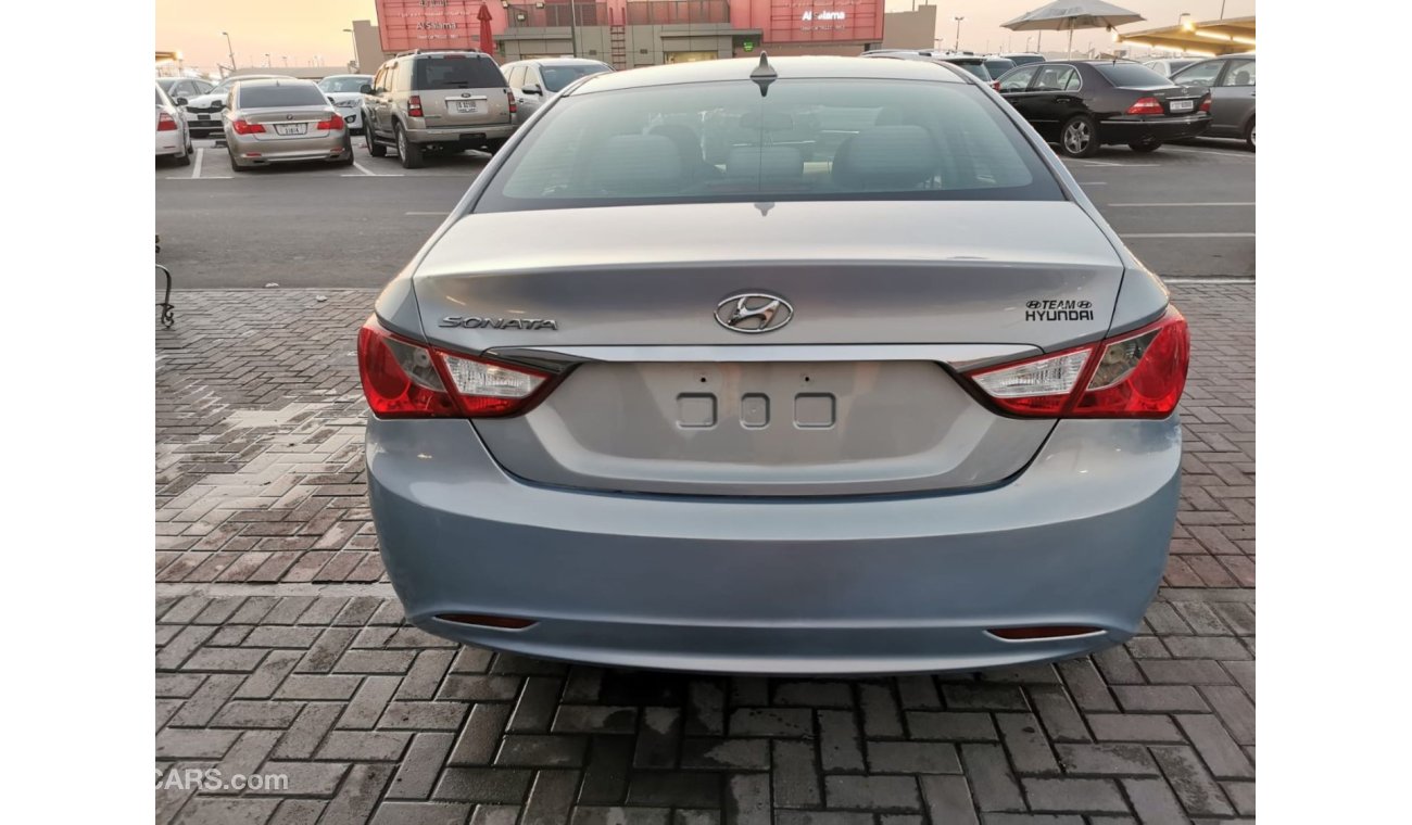 Hyundai Sonata GL Very good condition inside and outside