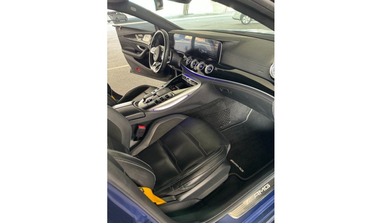 Mercedes-Benz AMG GT S Full, Edition 1 with executive package rear seats