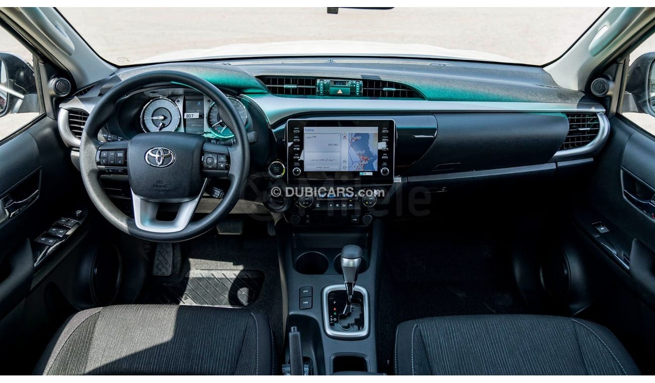 تويوتا هيلوكس DC 2.4L DIESEL 4X4 - WHITE: PUSH START, REAR CAMERA (EXPORT ONLY)