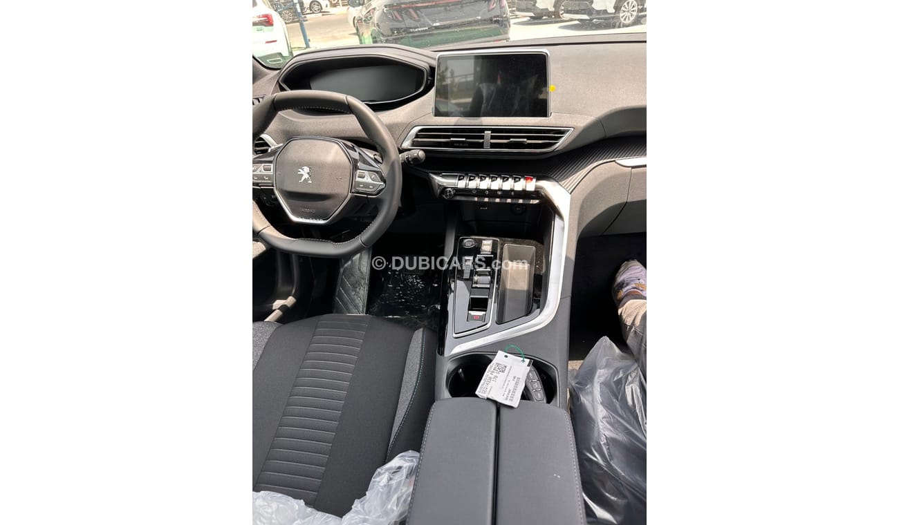 بيجو 3008 1.6L PETROL ACTIVE 2025 GCC