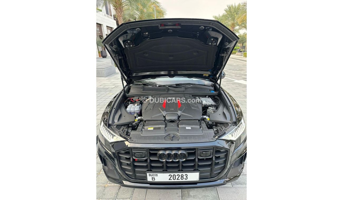 Audi SQ8 2023 - GCC - 20,000KM - Under Warranty and service - Black inside Red - Registration is free