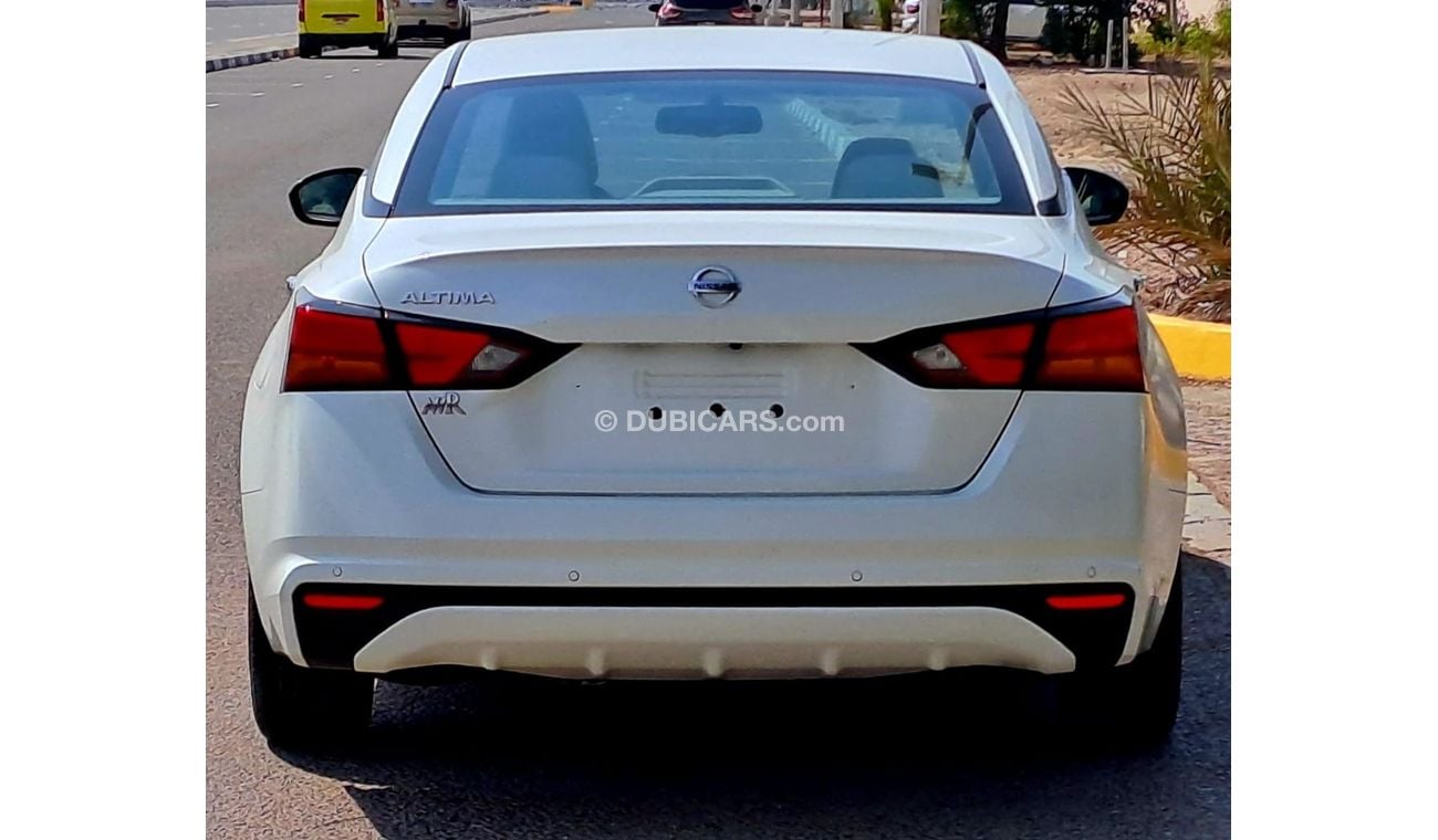 Nissan Altima 2.5 SV 2020 2.5L GCC (930/-MONTHLY)