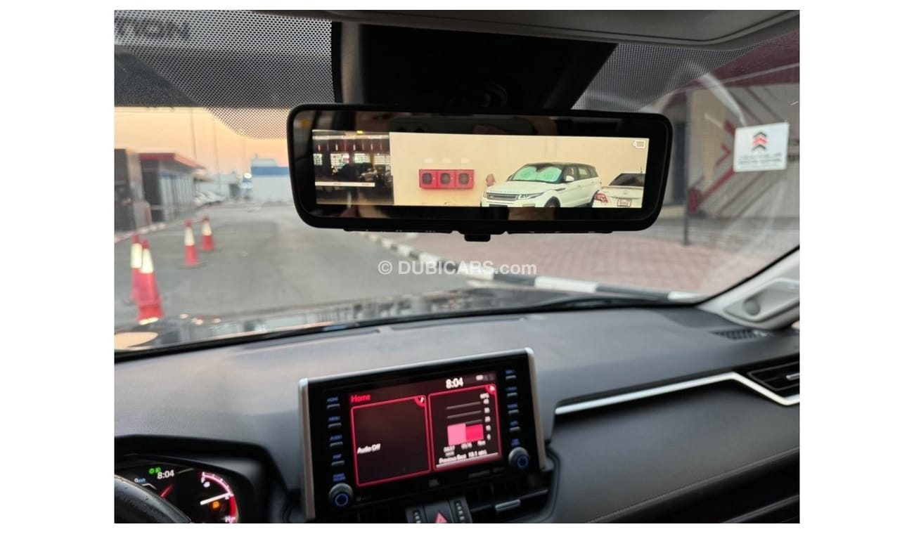 Toyota RAV4 2019 LIMITED AWD SUNROOF UAE PASS