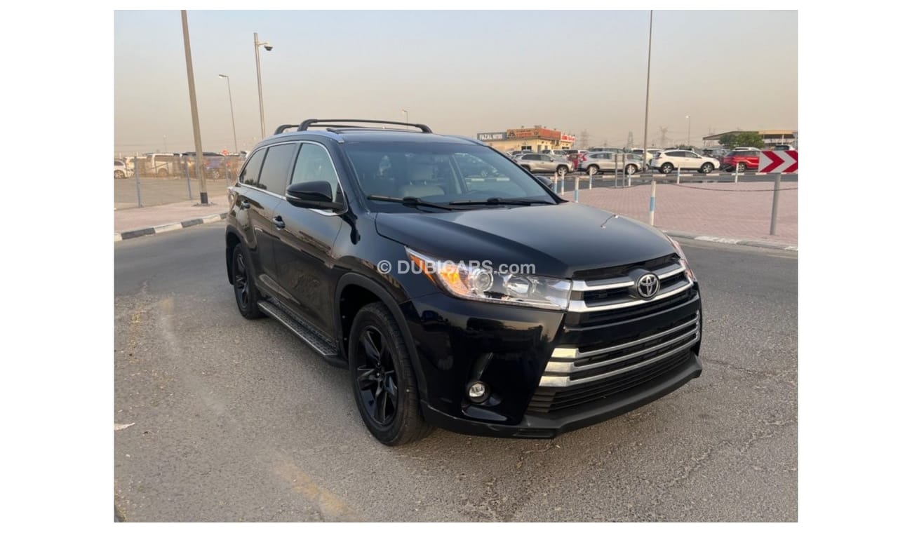 Toyota Highlander 2016 XLE LIMITED SUNROOF 4x4 BLACK EDITION RUN & DRIVE