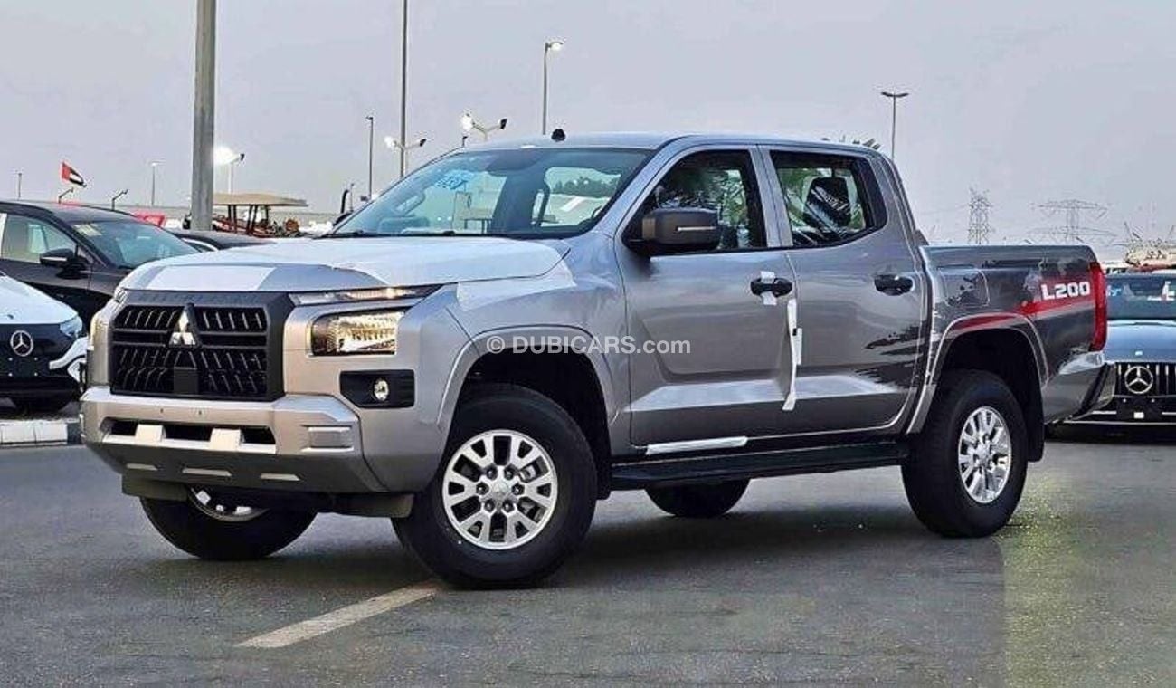 ميتسوبيشي L200 Mitsubishi L200 petrol 2.4L MY2024 FOR EXPORT ONLY