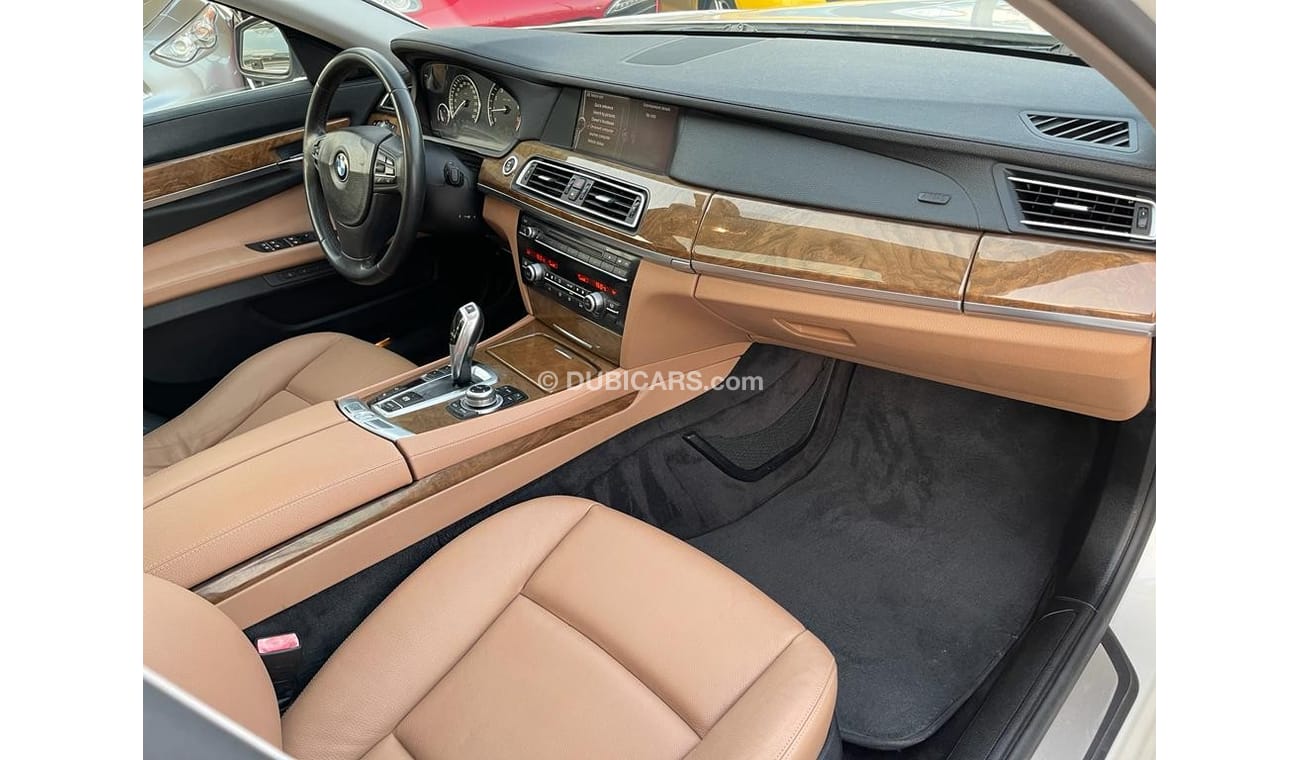 بي أم دبليو 740Li BMW 740 L _GCC_2010_Excellent Condition _Full option