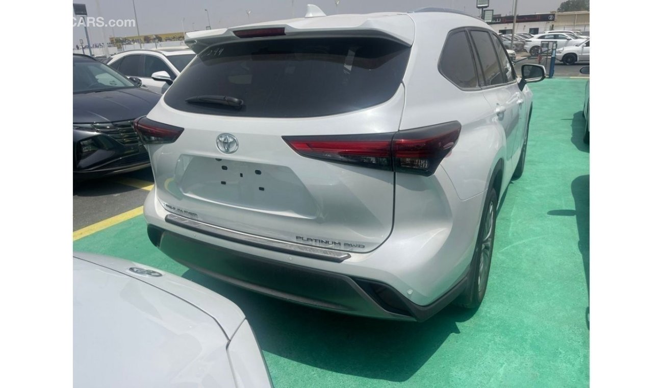 تويوتا هايلاندر 2024 TOYOTA HIGHLANDER PLATINUM 2.5L petrol AUTOAMTIC SUNROOF AWD ZERO KM