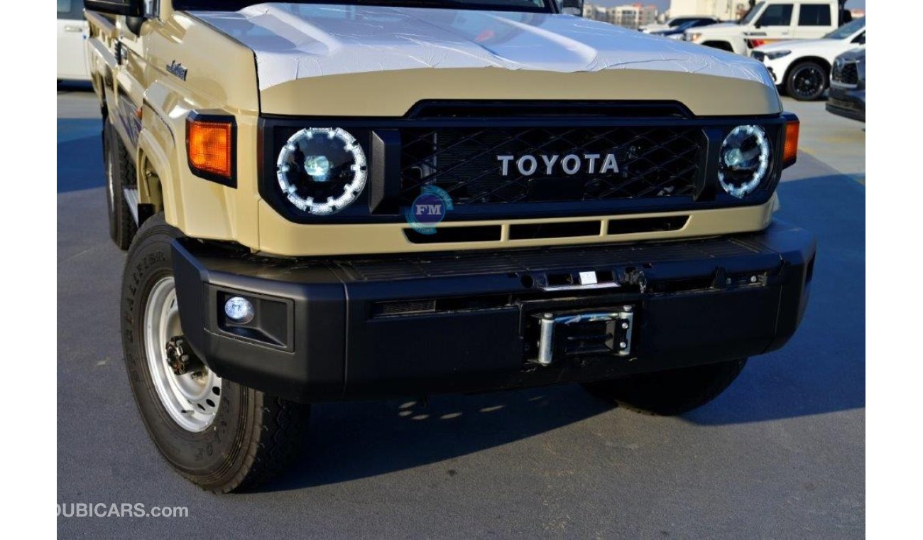 Toyota Land Cruiser Pick Up 79 Single Cab Dlx AT