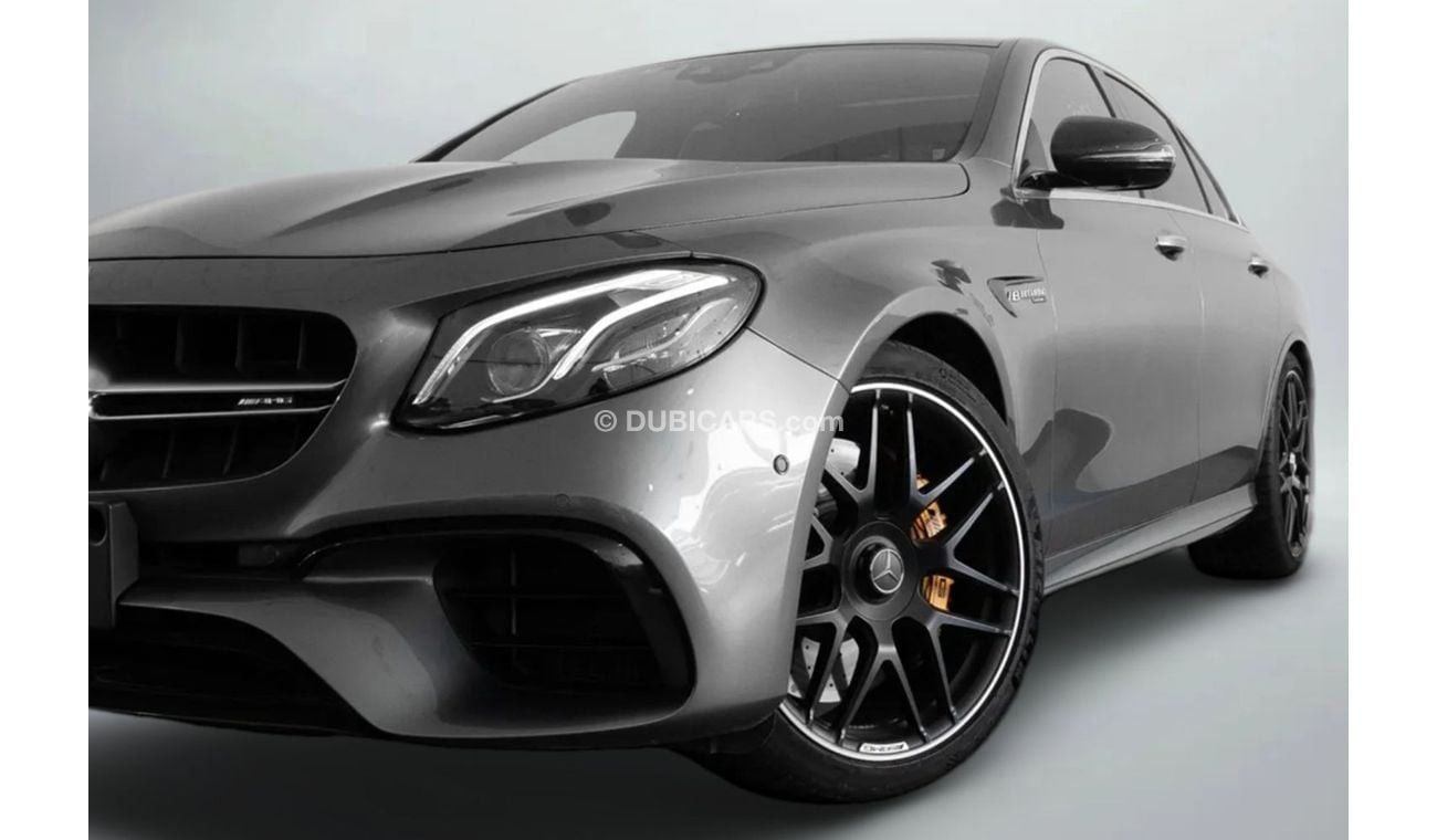 Mercedes-Benz E 63S AMG Std 4.0L