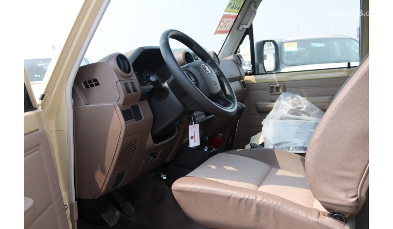 تويوتا لاند كروزر هارد توب 2024 TOYOTA LAND CRUISER 78 4.2 V6 DIESEL - DIFF LOCK  **التصدير فقط خارج الخليج** **EXPORT ONLY**