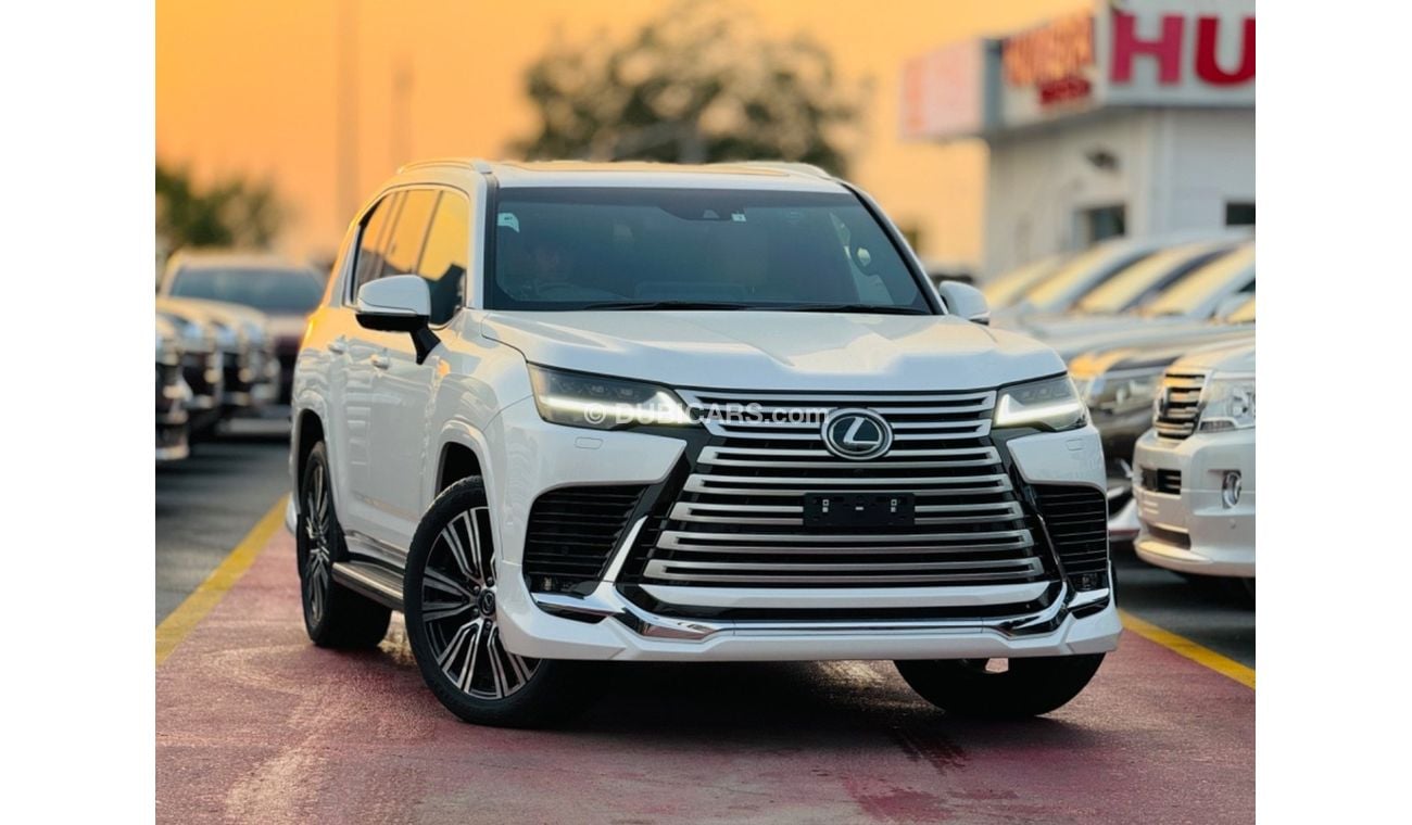 لكزس LX 600 Lexus lx 600 top of the range Right hand drive